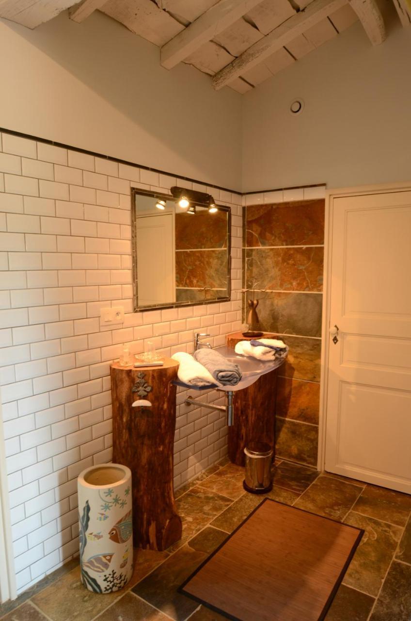 Chambres D'Hotes Au Gite De La Pommeraie Landeronde Dış mekan fotoğraf